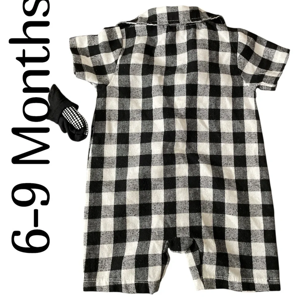 Black and White Checkered Baby Romper “I’m A Gentleman” SZ 6-9 M Full Snap Front